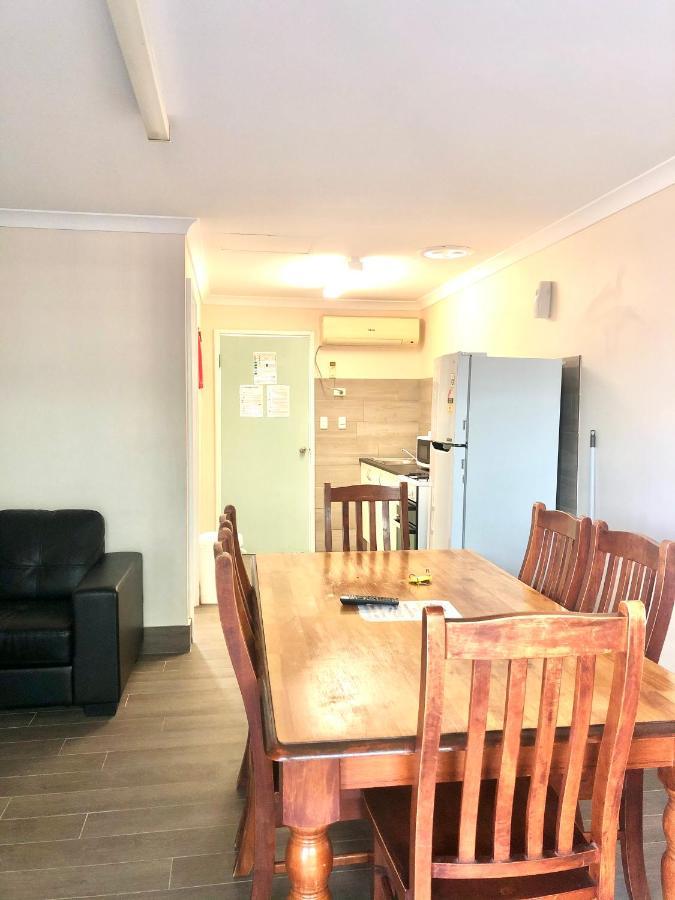 דנהאם Bay Lodge מראה חיצוני תמונה