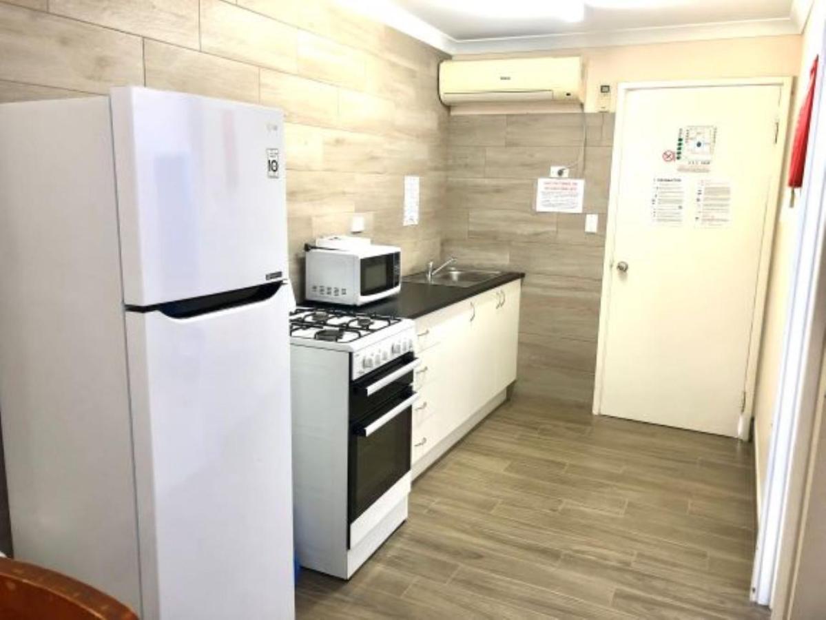 דנהאם Bay Lodge מראה חיצוני תמונה