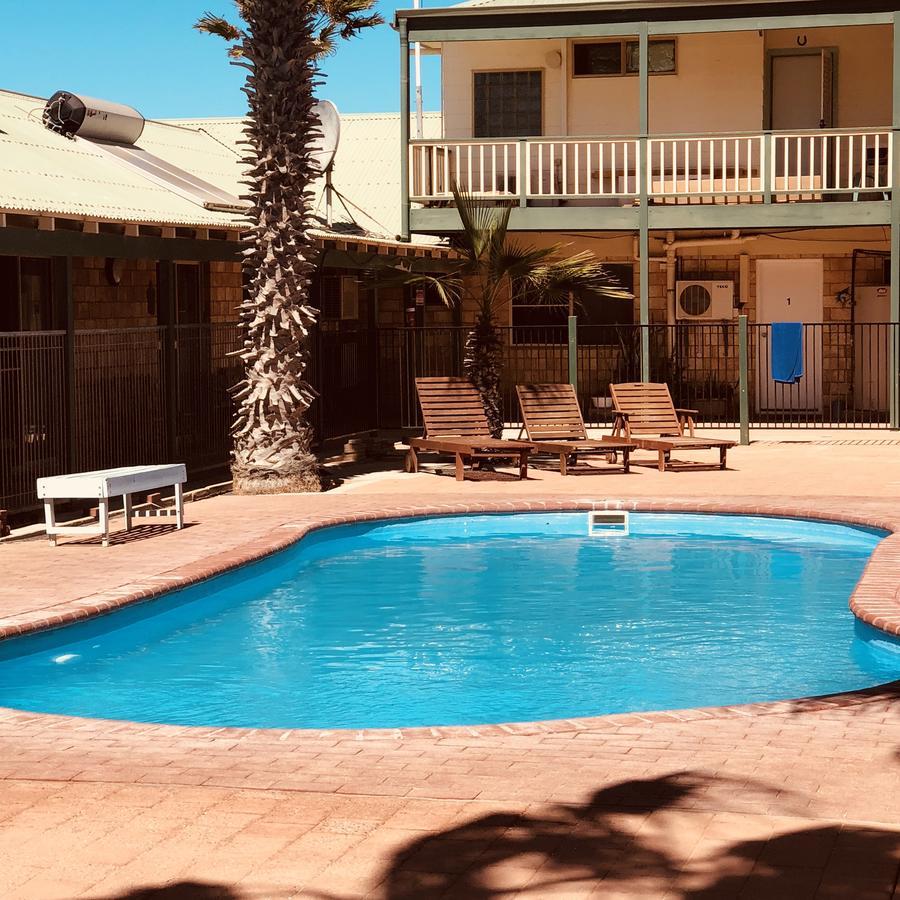דנהאם Bay Lodge מראה חיצוני תמונה